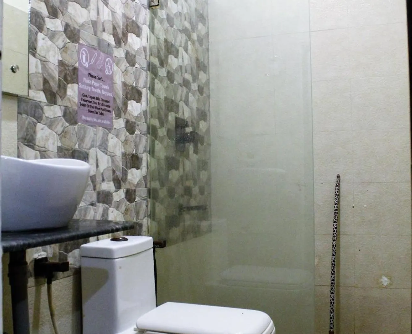 Rahgir Tales Hostel 