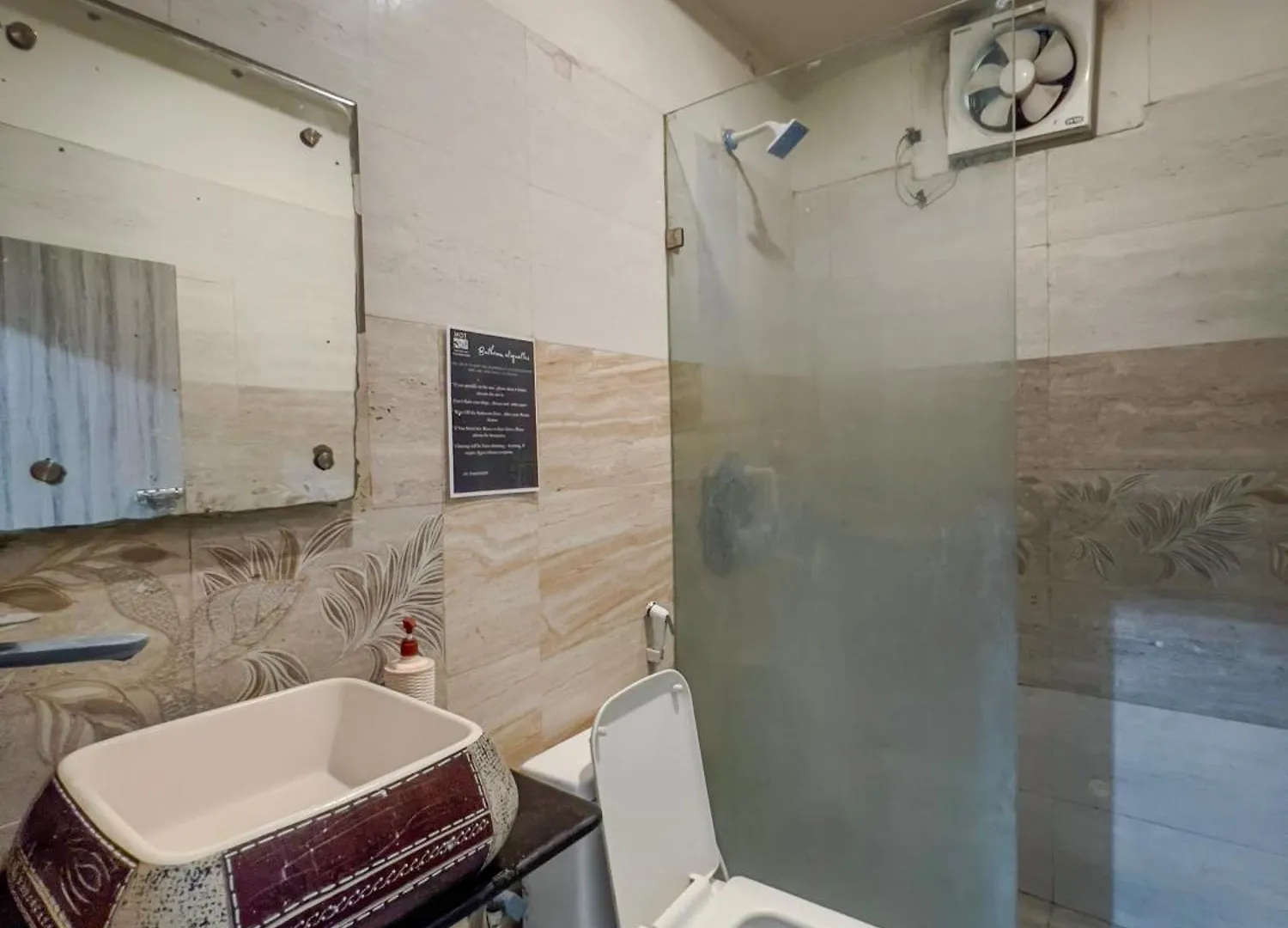 Rahgir Tales Hostel 